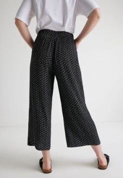 Womens Black & White Diamond Crinkle Culottes -Fashion Women's Clothing Sales 197398pls e3e1a9ef1642b3d